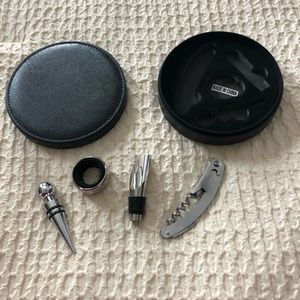 Wine corkscrew set *Brand New in Box*